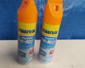 (2) DEICER SPRAY RAIN-X W/SCRP 15OZ