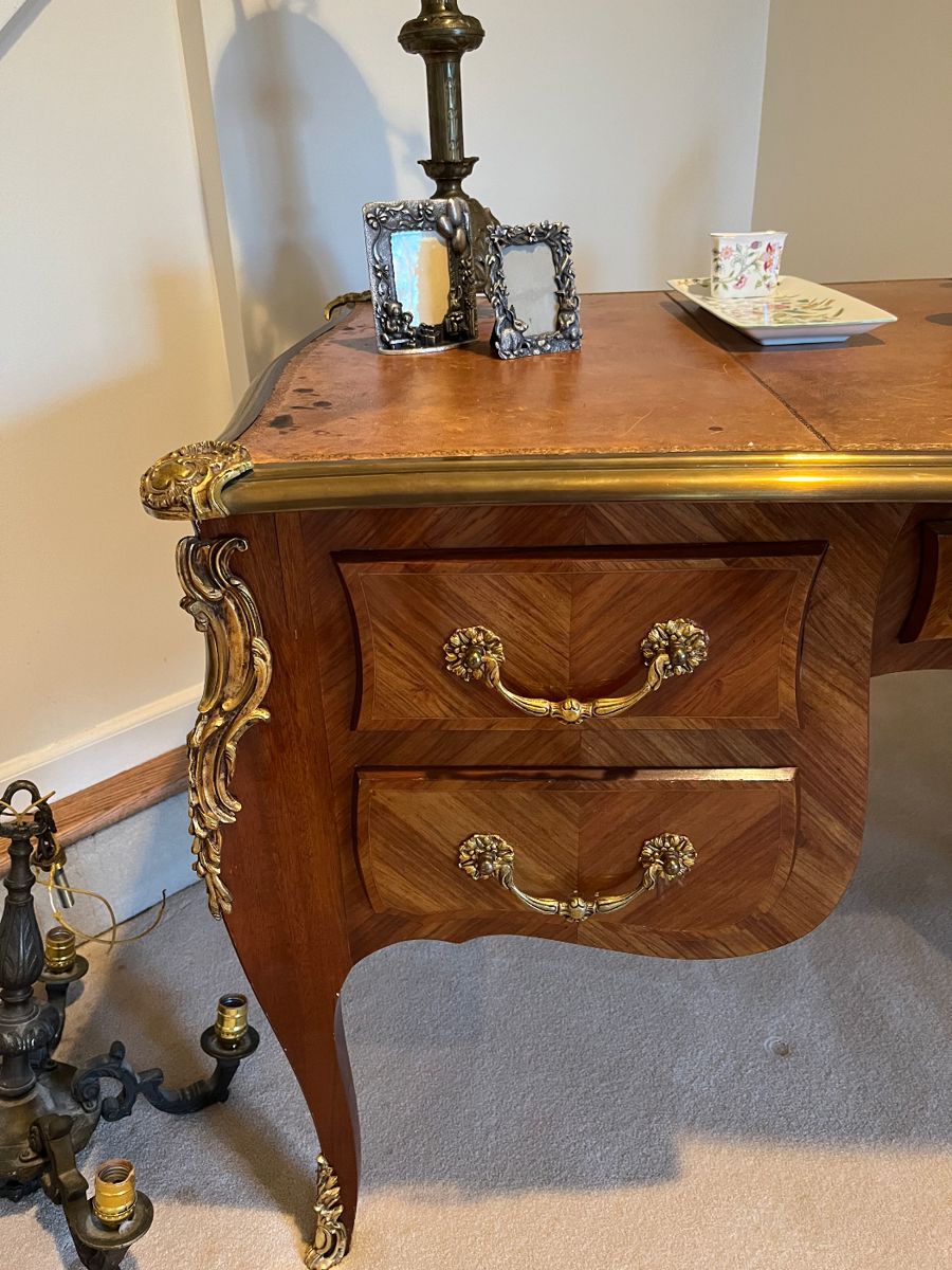 GEM DE LA GEM ESTATE SALE IN WAYNE NEW JERSEY starts on 2/9/2024