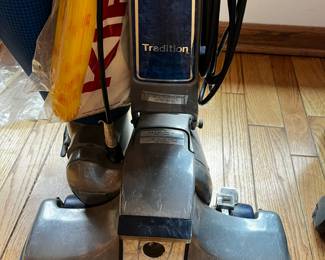 nice shape with bags