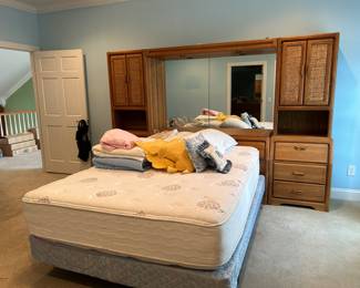 	#77	Queen bed with 3 piece headboard set 115x16x75, mattress and bedding	 $100.00 				