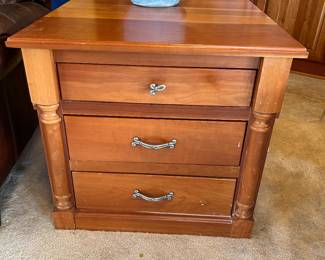 	#15	End table 27x26x24	 $25.00 				