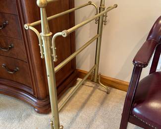 	#43	Brass quilt rack	 $40.00 				