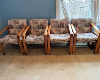 	#71	4 vintage rolling chairs	 $80.00 				