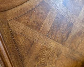 	#36	Thomasville king bed with Sealy mattress	 $275.00 				