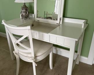 	#88	White vanity/desk with chair 48x24x29.5	 $125.00 				