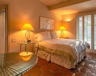 Guest Bedroom 1 w Bed Side Tables