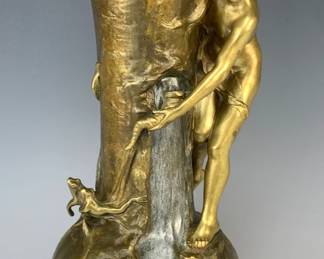 Bronze nude frogs vase by Bofills