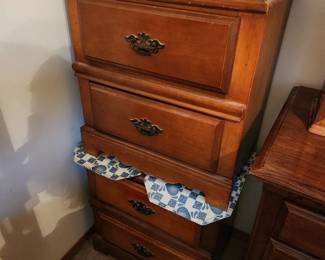 Two nightstands 22 x 22 x 15