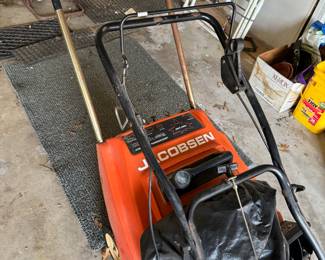 Snow blower