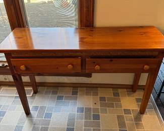 Sofa/entry table
