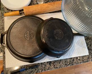 Lodge cast iron skillets