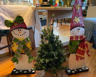 Silvestri snowmen