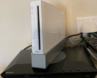 Wii console, balance board & controllers