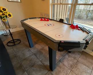 Harvard Air Hockey