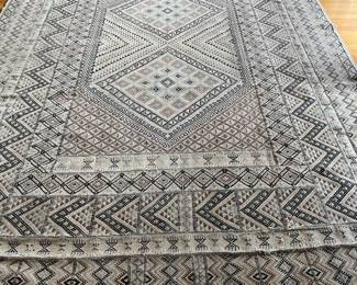 $600 Wool rug from Turkey.  11' x 7'2" in great shape.