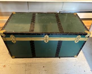 $40 Metal vintage trunk 42.5" x 21.5" x 21"h