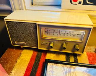 Vintage Panasonic radio