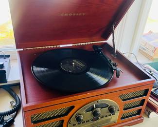 Crosley stereo