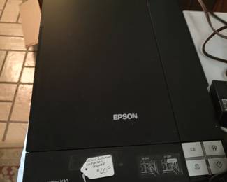 EPSON Perfection V30