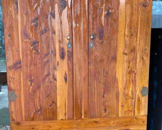 "Grandma's Attic" in Augusta, GA. Starts Closing Thu 2/8 at 8p. Pickup is Sat 2/10 from 11-3p. Please click here to view more photos, descriptions, and current bids:&nbsp;https://ctbids.com/estate-sale/26614