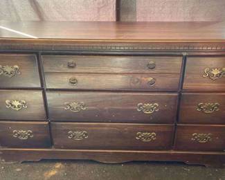 "Grandma's Attic" in Augusta, GA. Starts Closing Thu 2/8 at 8p. Pickup is Sat 2/10 from 11-3p. Please click here to view more photos, descriptions, and current bids:&nbsp;https://ctbids.com/estate-sale/26614