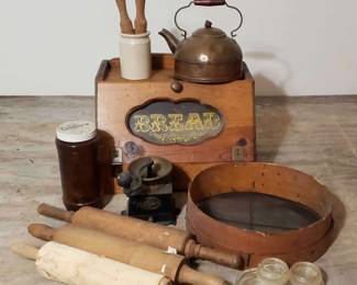 "Grandma's Attic" in Augusta, GA. Starts Closing Thu 2/8 at 8p. Pickup is Sat 2/10 from 11-3p. Please click here to view more photos, descriptions, and current bids:&nbsp;https://ctbids.com/estate-sale/26614