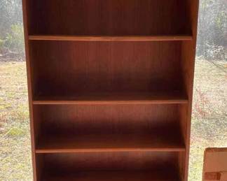 "Grandma's Attic" in Augusta, GA. Starts Closing Thu 2/8 at 8p. Pickup is Sat 2/10 from 11-3p. Please click here to view more photos, descriptions, and current bids:&nbsp;https://ctbids.com/estate-sale/26614