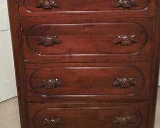 "Grandma's Attic" in Augusta, GA. Starts Closing Thu 2/8 at 8p. Pickup is Sat 2/10 from 11-3p. Please click here to view more photos, descriptions, and current bids:&nbsp;https://ctbids.com/estate-sale/26614