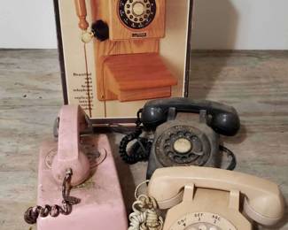 "Grandma's Attic" in Augusta, GA. Starts Closing Thu 2/8 at 8p. Pickup is Sat 2/10 from 11-3p. Please click here to view more photos, descriptions, and current bids:&nbsp;https://ctbids.com/estate-sale/26614