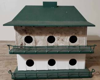 "Grandma's Attic" in Augusta, GA. Starts Closing Thu 2/8 at 8p. Pickup is Sat 2/10 from 11-3p. Please click here to view more photos, descriptions, and current bids:&nbsp;https://ctbids.com/estate-sale/26614