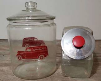 "Grandma's Attic" in Augusta, GA. Starts Closing Thu 2/8 at 8p. Pickup is Sat 2/10 from 11-3p. Please click here to view more photos, descriptions, and current bids:&nbsp;https://ctbids.com/estate-sale/26614