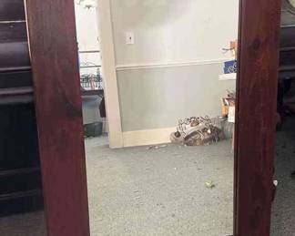 "Grandma's Attic" in Augusta, GA. Starts Closing Thu 2/8 at 8p. Pickup is Sat 2/10 from 11-3p. Please click here to view more photos, descriptions, and current bids:&nbsp;https://ctbids.com/estate-sale/26614