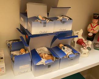 Goebel nativity set