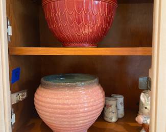 Vintage Hull jardinier & McCoy bowl