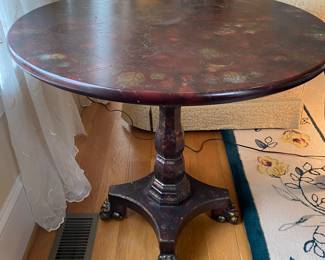 John Widdicomb Chinese chinoiserie decorated round tea table