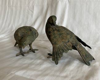 Pair metal birds