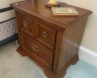 Thomasville nightstand