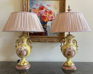 Pair porcelain urn lamps w/custom shades