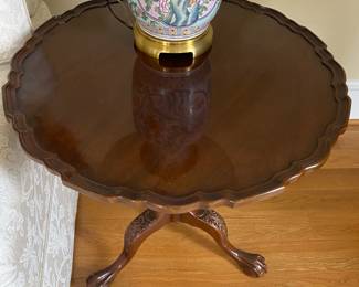 Sutton Century Reproduction piecrust table