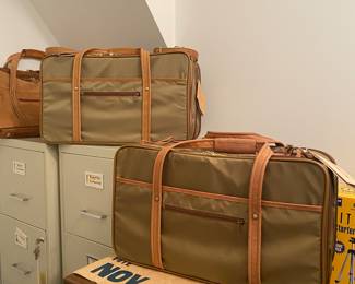 Hartmann luggage - never used!