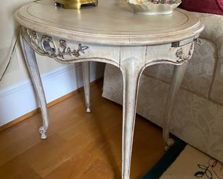 French style tea table/end table