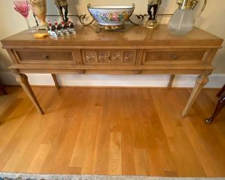Contemporary sideboard