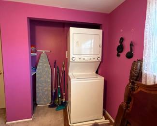 Stackable washer & dryer