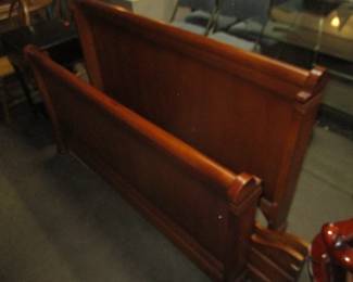 Queen size bed