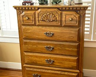 5 Drawer Oak Chest
