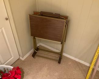 VINTAGE T V TRAYS