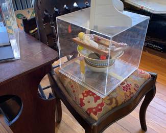 Vtg. Side table and chair 