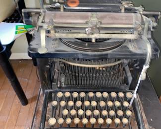 Remington typewriter 