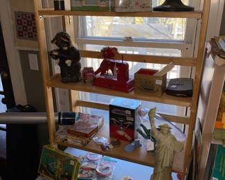 Vtg. Toys, globe, statue of liberty decanter 