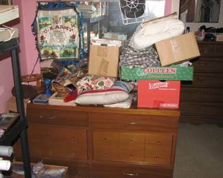 dresser with mirror see next pic for matching tall dresser